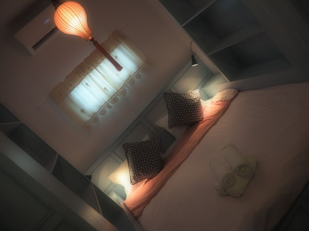 Тхаланг: The Luna Hostel