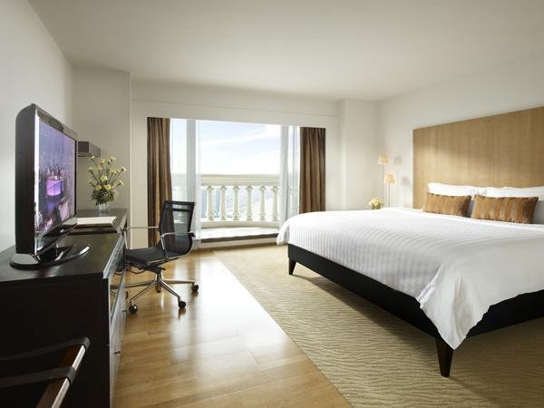 Бангкок: Tower Club at Lebua