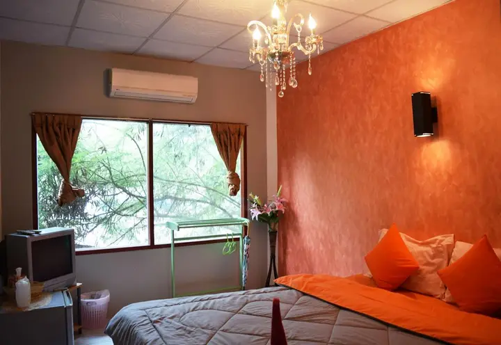 Ко Самет: I-Talay Zone Sea Hotel