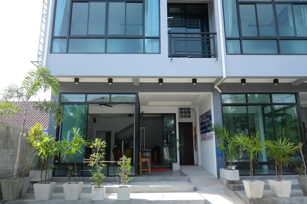 Кхлонг-Янг: The Smart Hostel