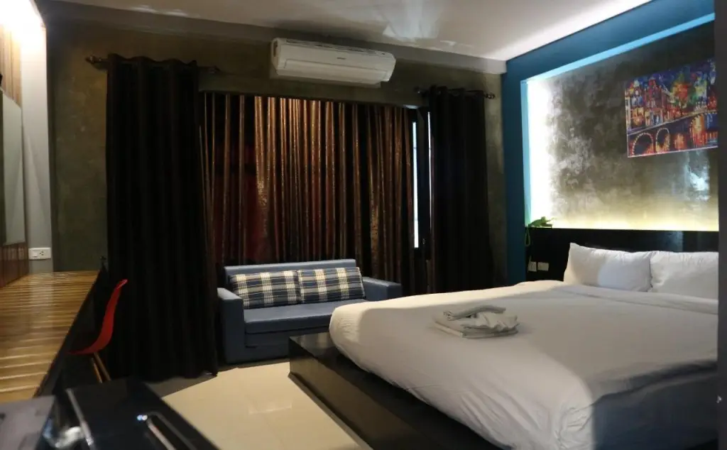 Хуахин: Coconut Budget and Boutique Huahin