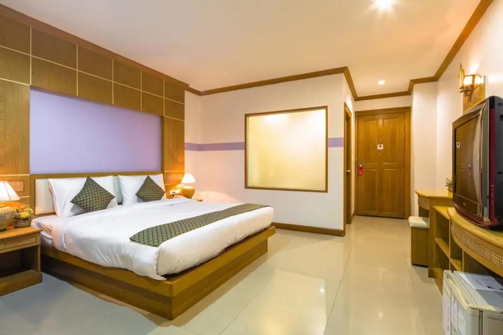 Кату: Sun Shine Patong