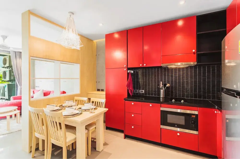 Муанг: Condo in Nai Harn in ReLife 15-123-210