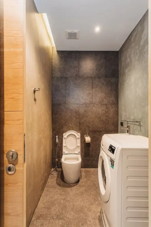 Муанг: Condo in Nai Harn in ReLife 15-123-210
