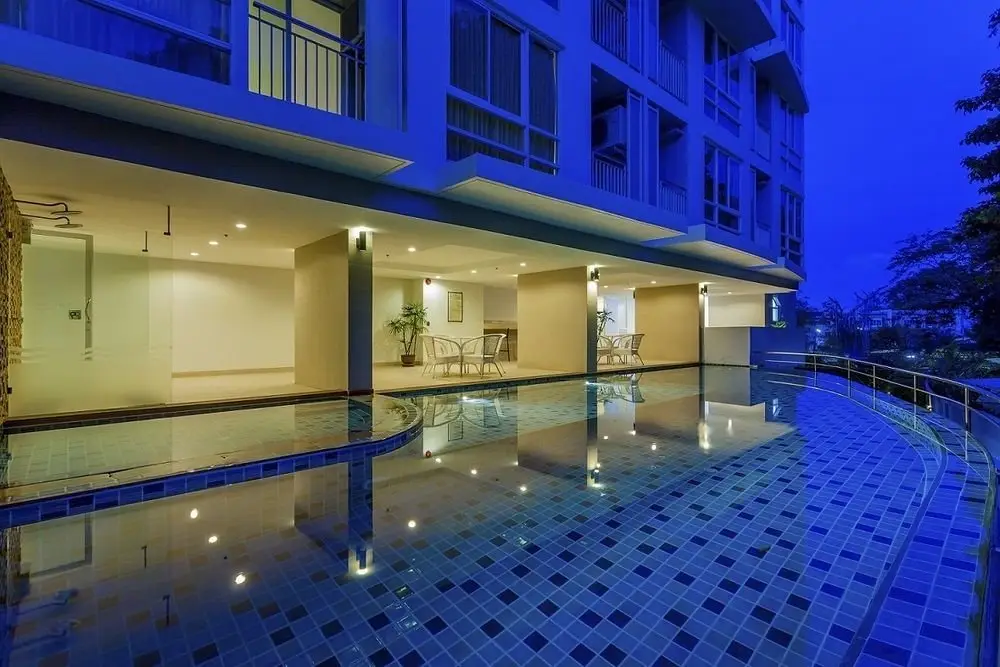 Муанг: The Light Residences