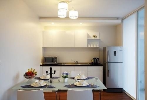 Муанг: The Light Residences