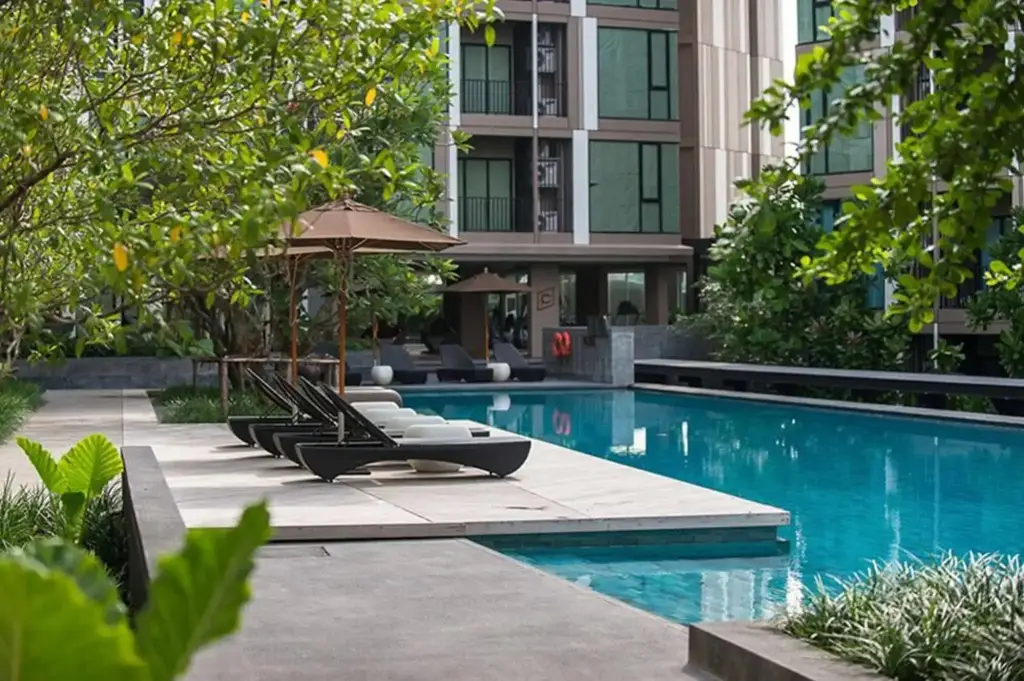 Муанг: Arthouse Uptown Phuket
