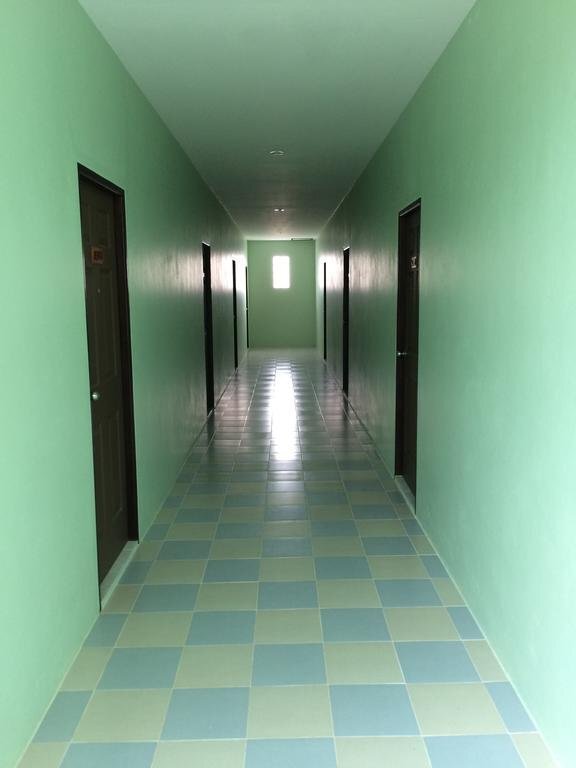 Краби: Am House