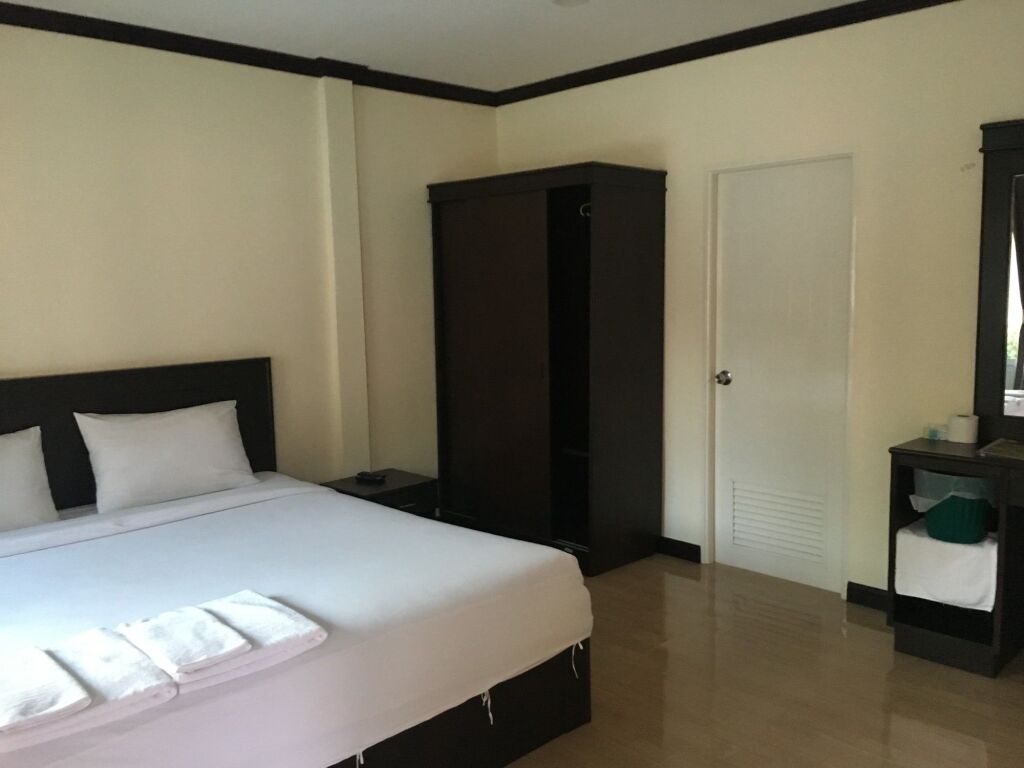 Тхаланг: Sai Kaew House