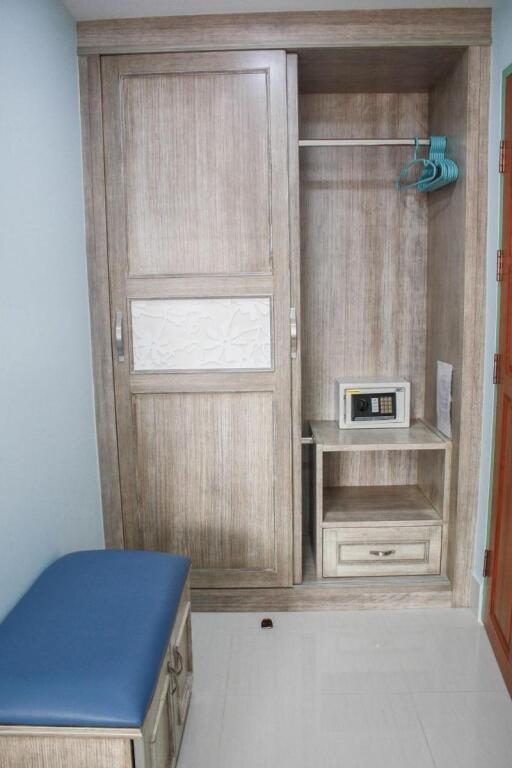 Чаам: Panjai's Place