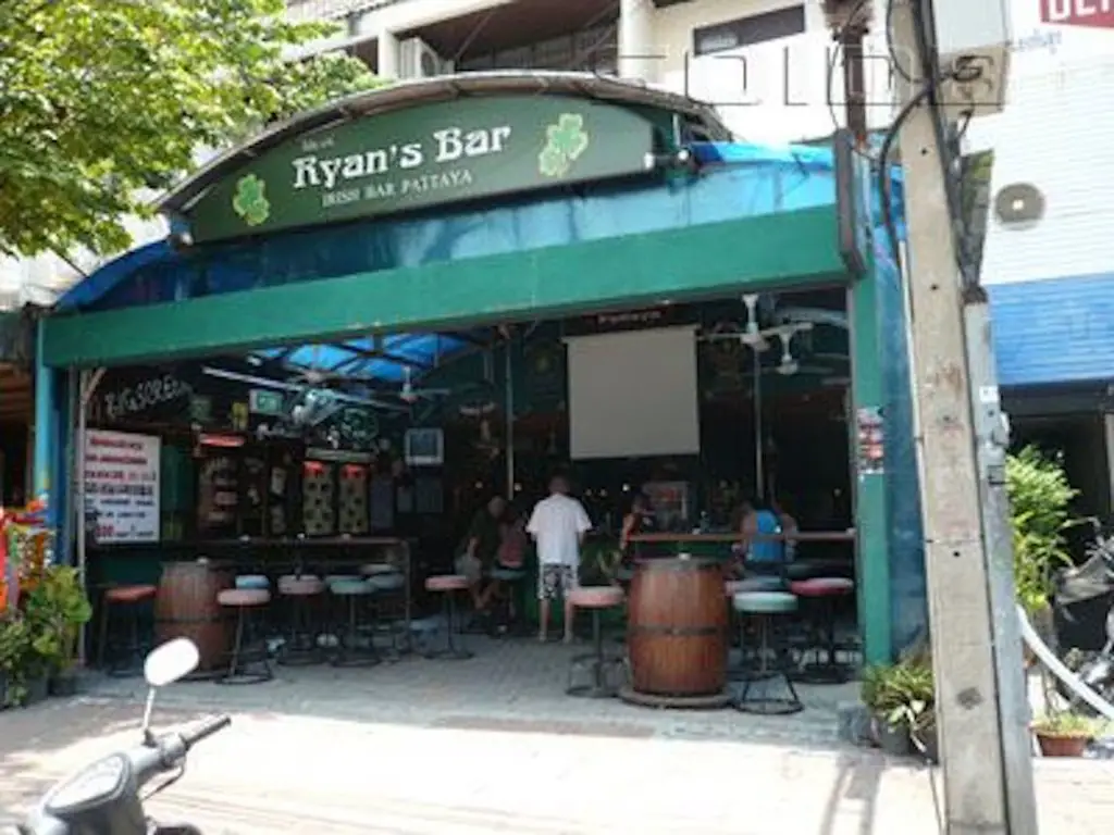 Паттайя: Ryan's Bar