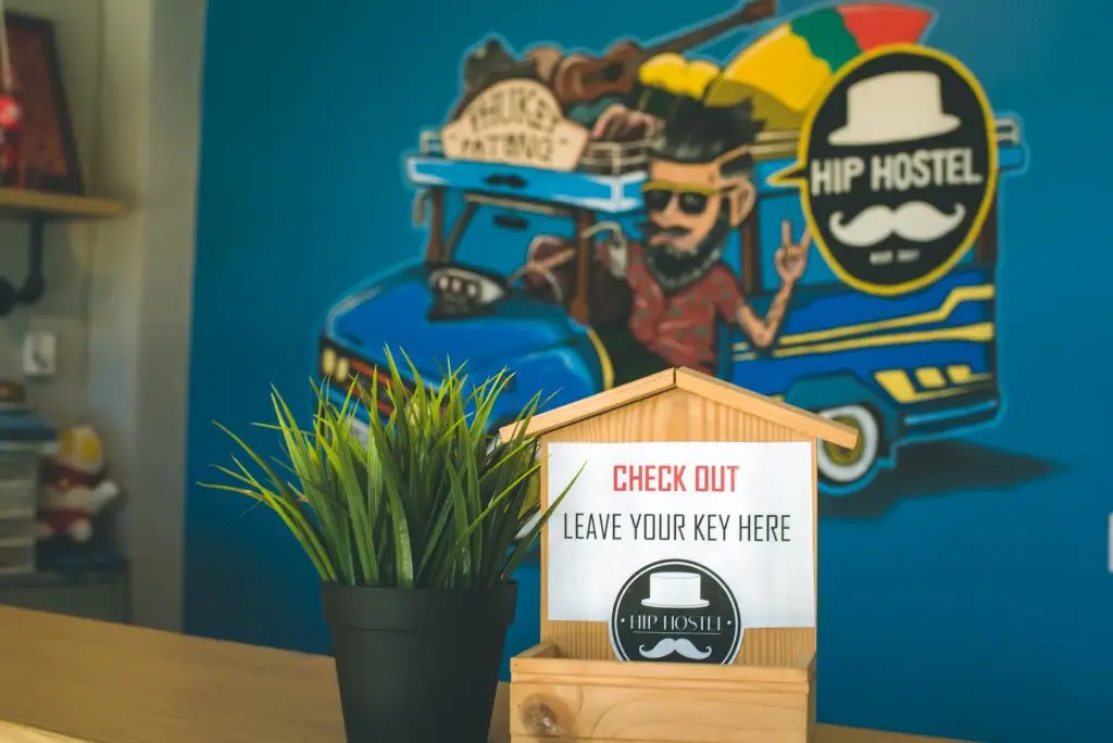Кату: Hip Hostel