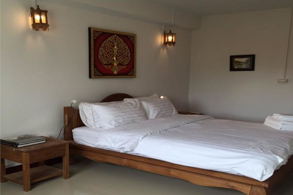 Чиангмай: Chiang Mai FK House