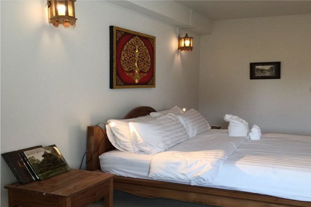 Чиангмай: Chiang Mai FK House
