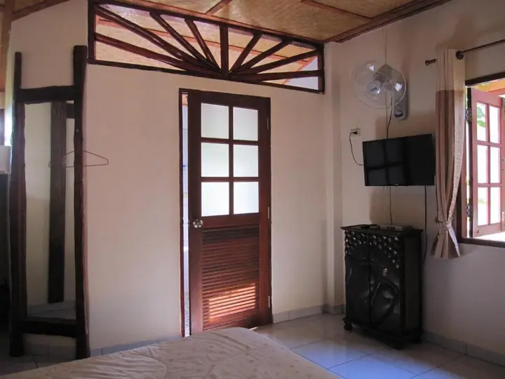 Паи: XPAI Guesthouse