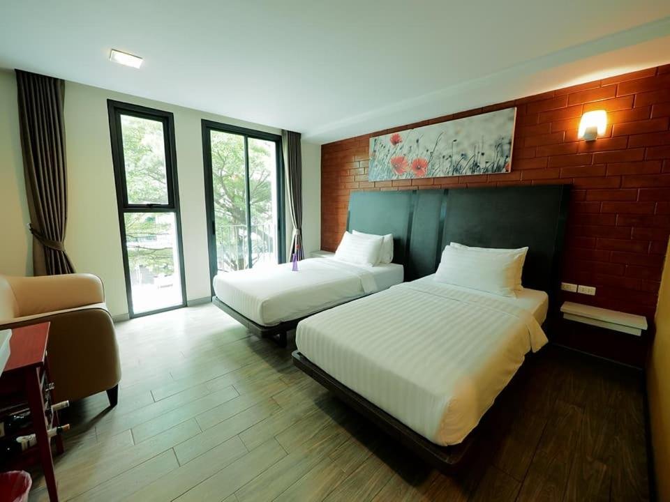 Бангкок: Bbhouse Khlongtan