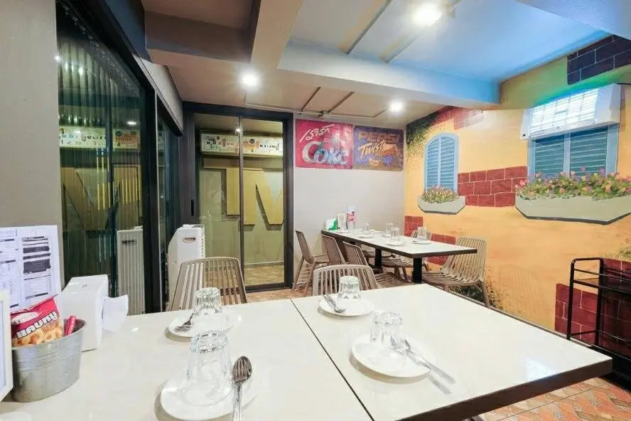 Бангкок: Bbhouse Khlongtan