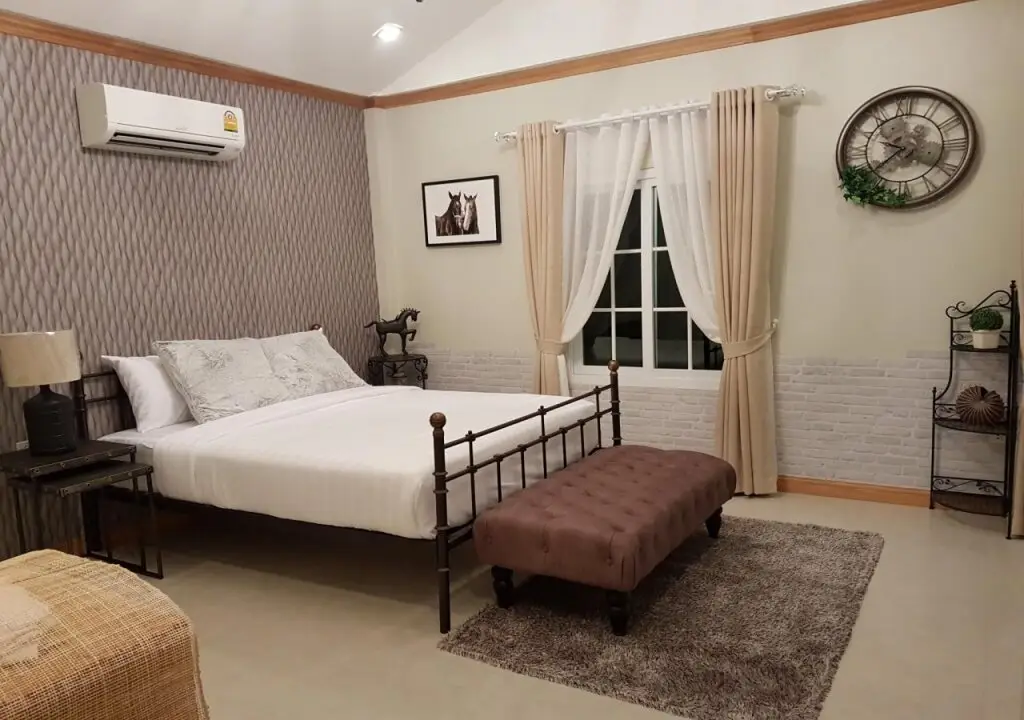 Саттахип: Vanida Antique Home