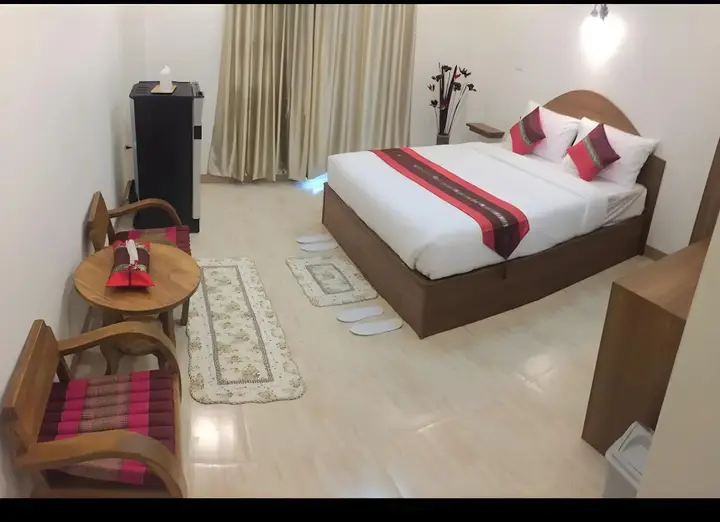 Мей-Сот: Maesot Siri Hotel