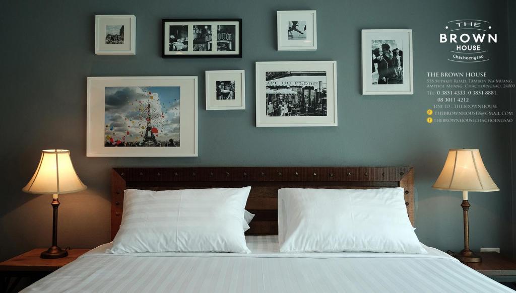 Чаченгсау: The Brown House Hotel