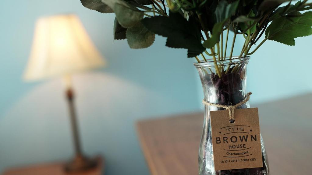 Чаченгсау: The Brown House Hotel