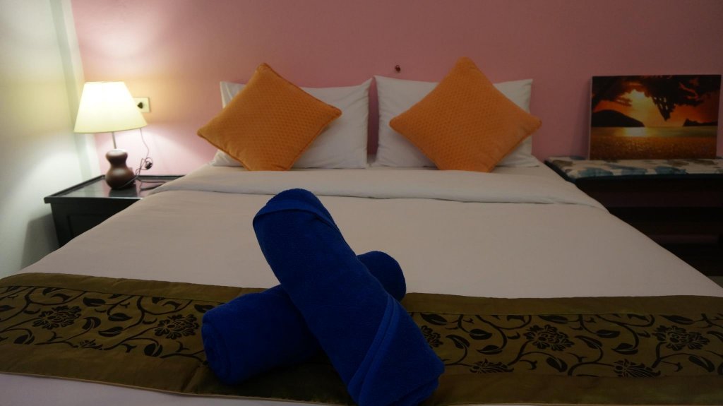 Ланта: Reenaa lanta Resort