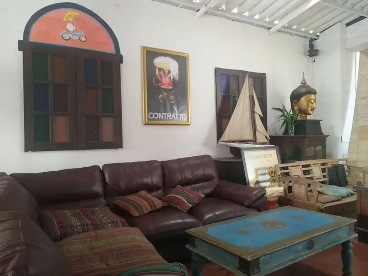 Паи: The Pai Pub