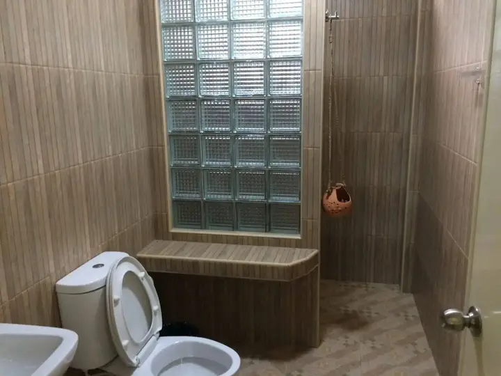 Бангкок: Ratchayothin Cottage