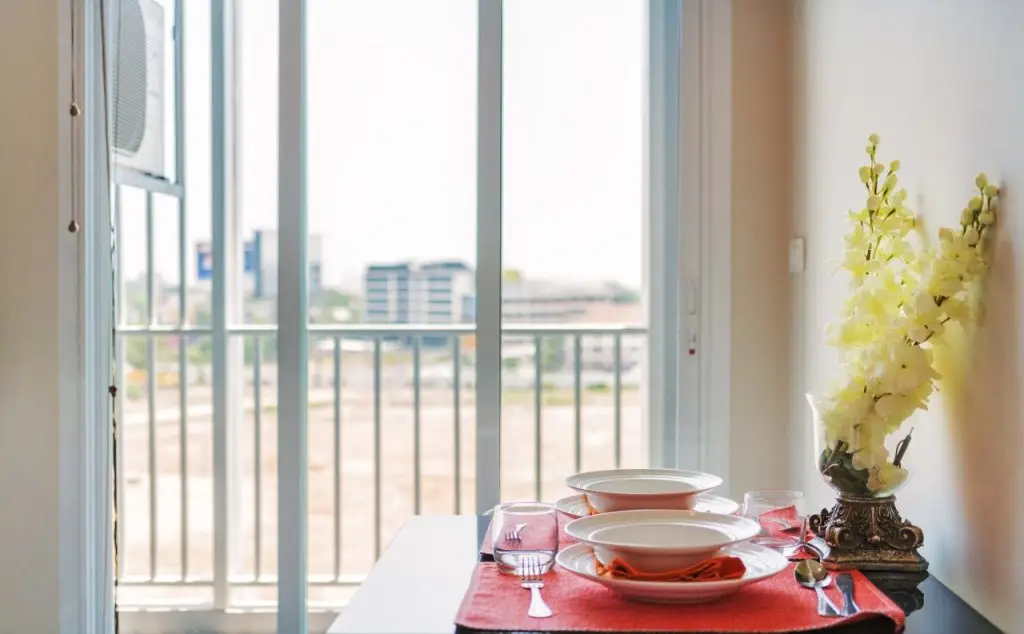 Муанг: Favstay - The Base Downtown Phuket