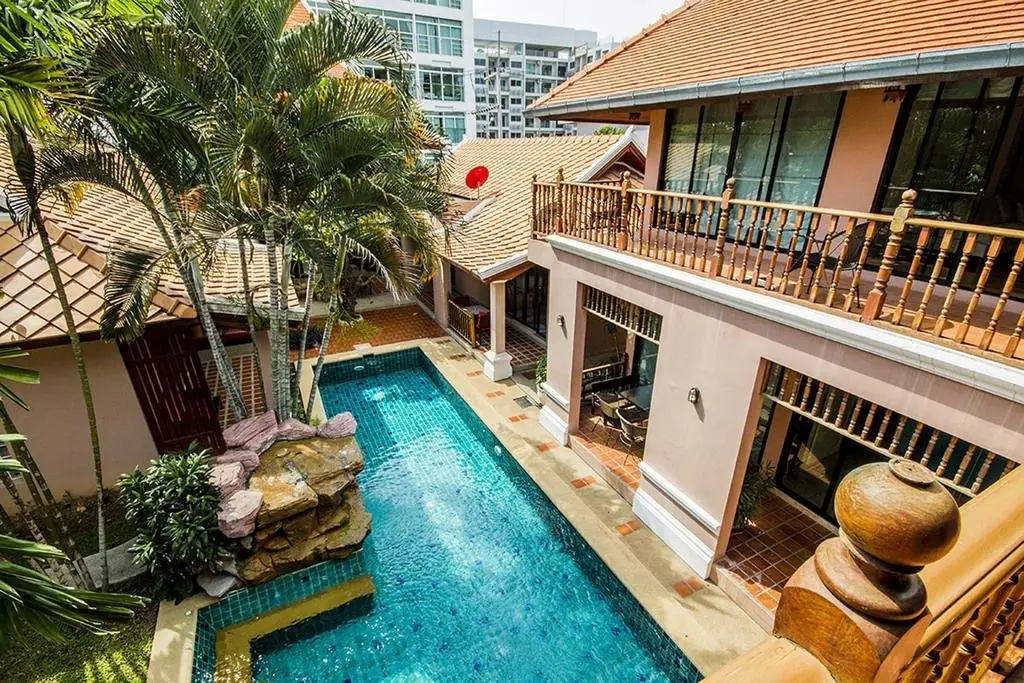 Паттайя: Pratamnak villa