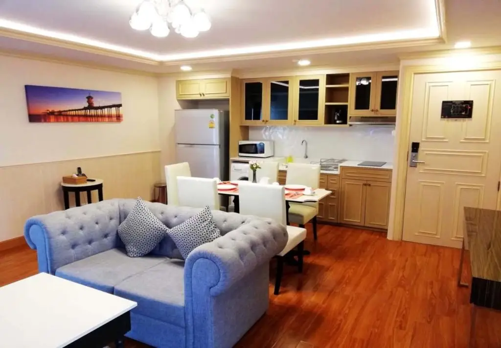 Бангкок: Aspira Hana Executive Apartment Thonglor