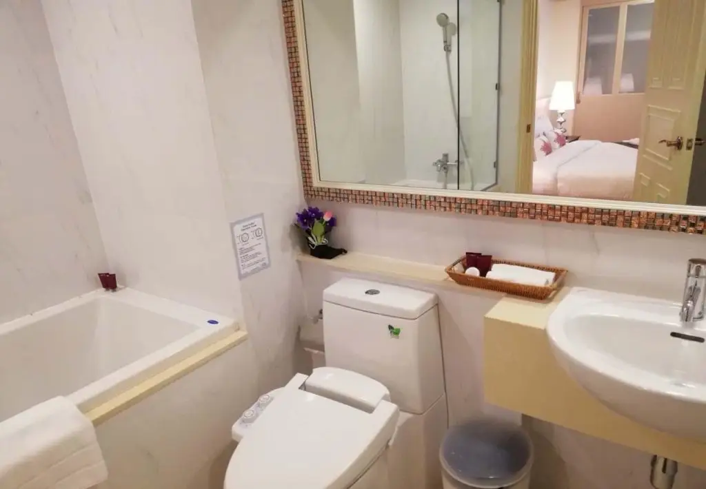 Бангкок: Aspira Hana Executive Apartment Thonglor