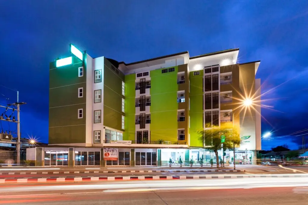 Транг: Je t'aime Hotel
