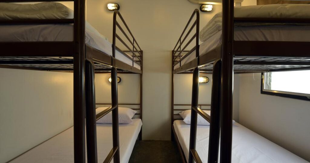 Бангкок: Some Rest Hostel Khao San