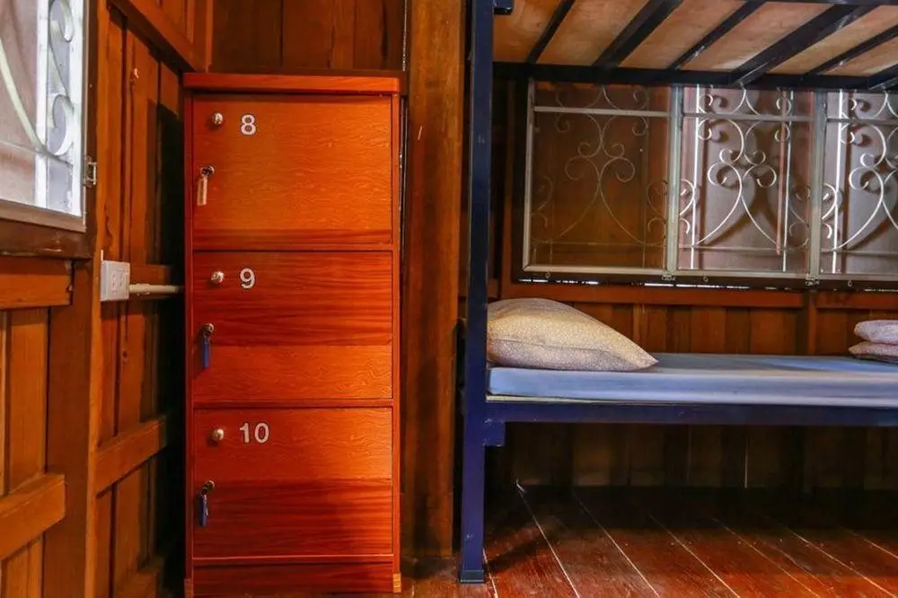 Паи: Green Hostel and Skate Park