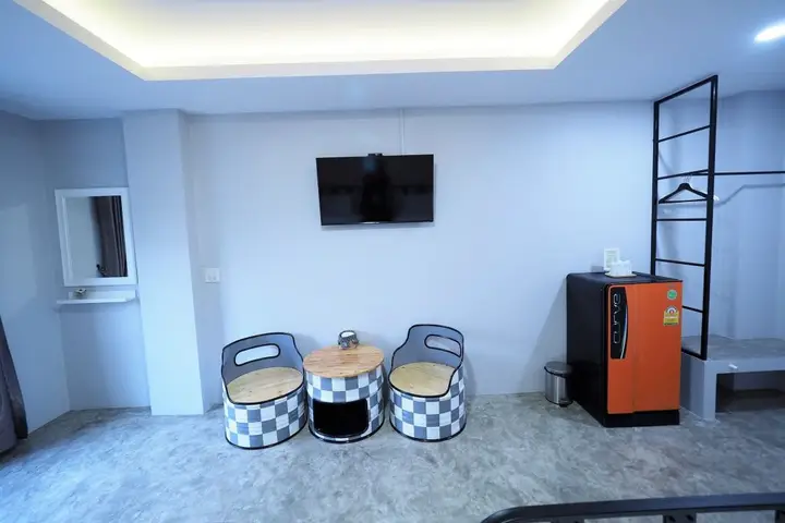 Тхунгкхок: Piccolo House