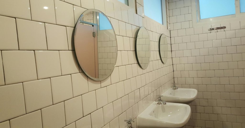 Бангкок: (IMPD) Impressed Hostel