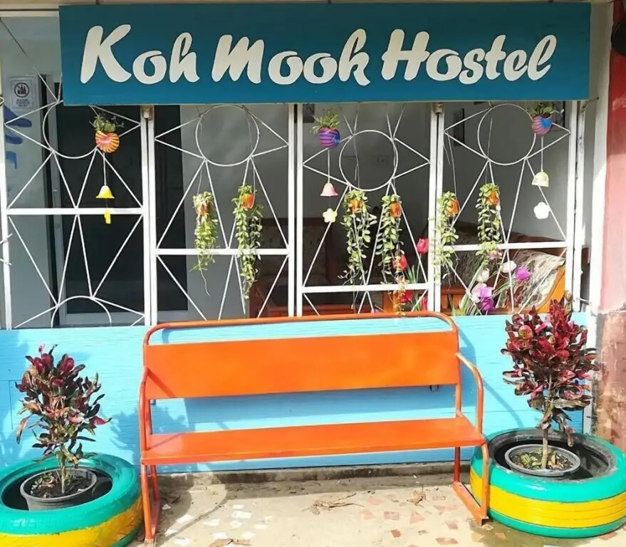 Старая часть Ланты: Koh Mook Hostel