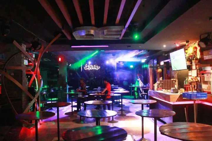 Чианграй: Ruentip Hotel
