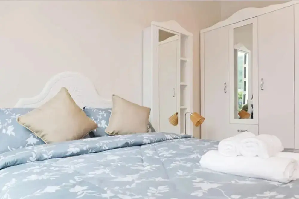 Муанг: Favstay - The Base Uptown Phuket