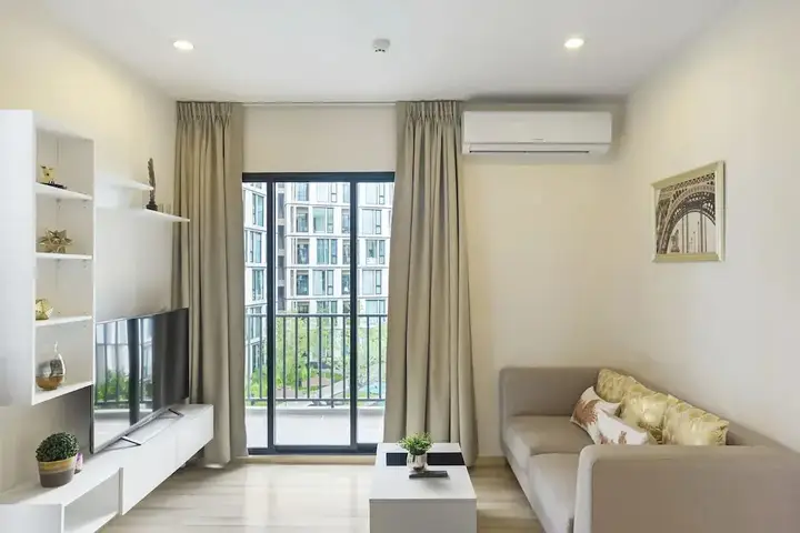 Муанг: Favstay - The Base Uptown Phuket