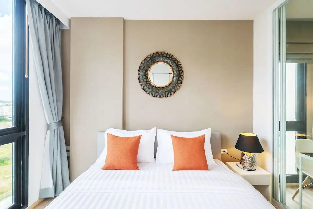 Муанг: Favstay - The Base Uptown Phuket