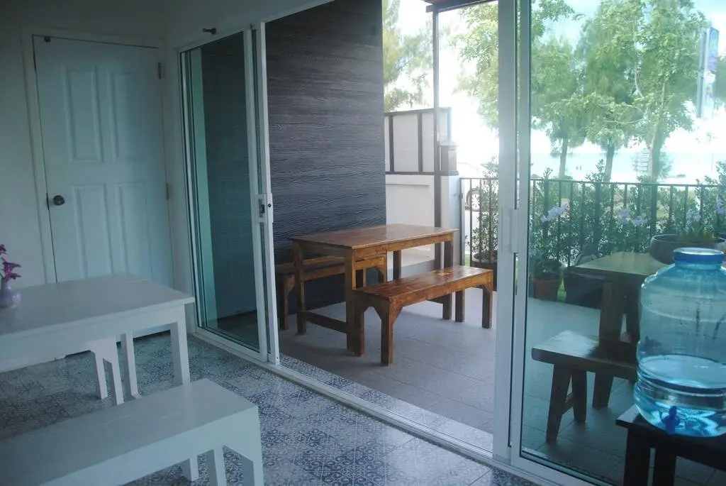 Сам-Рои-Йот: Baan Aroka Beach Front