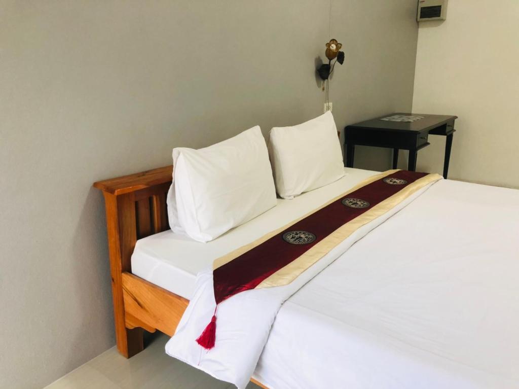 Столичный район Чантхабури: Baanlugchange Hotel
