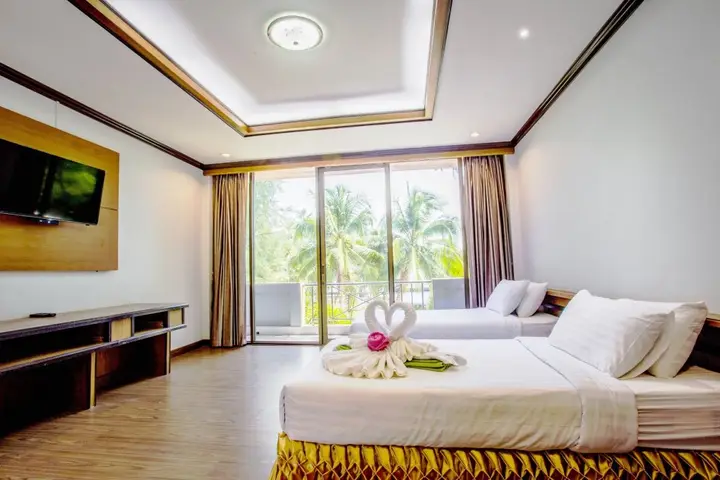 Банг-Сапхан: The Uncle Beach Resort
