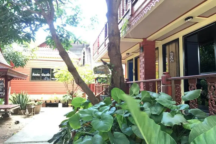 Донсак: Sea Sun Moon Hostel