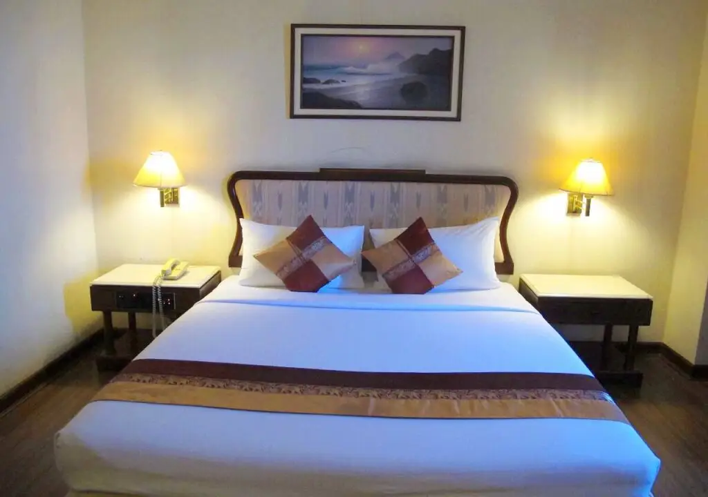 Хатъяй: Lee Gardens Hotel