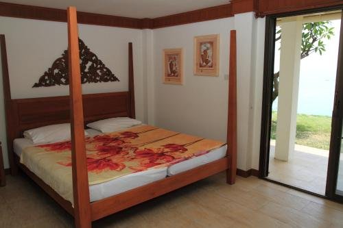 Самуи: Baan Lom Talay