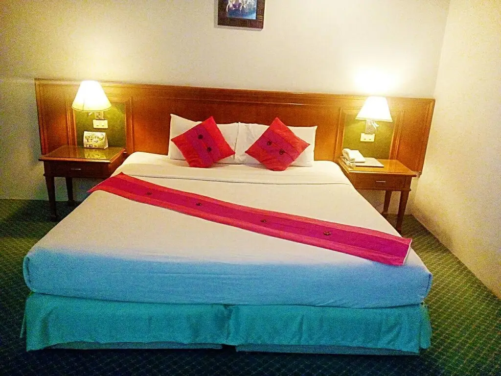 Супханбури: Khumsuphan Hotel
