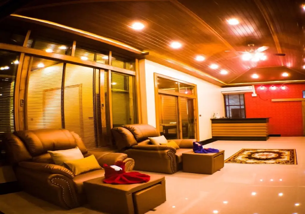 Лоэй: AU Place Hotel
